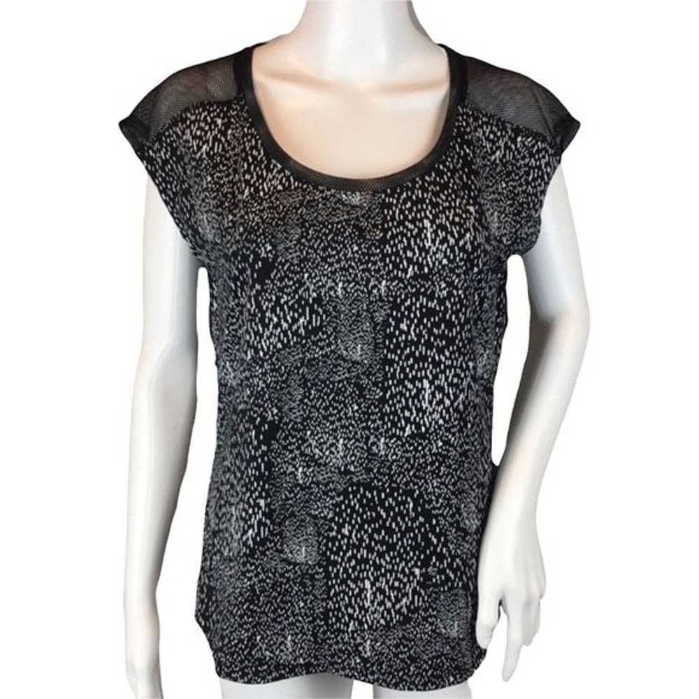 Fabletics Shirt Womens Small Black White Constellation Vanessa Workout Top Mesh